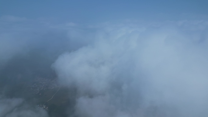 航拍云雾风景