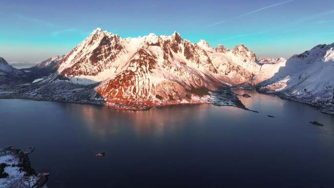 4K航拍挪威斯沃尔韦尔清晨风景