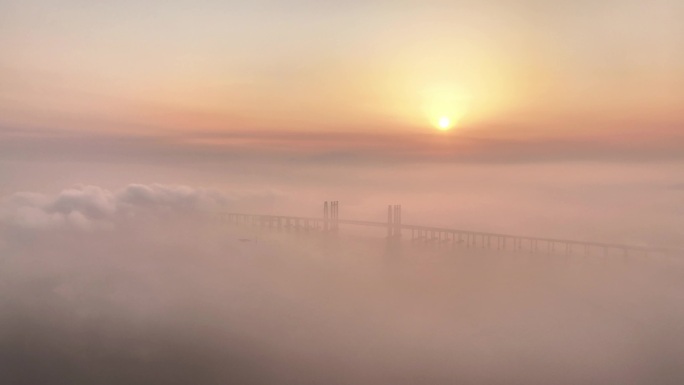 泉州湾跨海大桥平流雾日落云海黄昏泉州风光