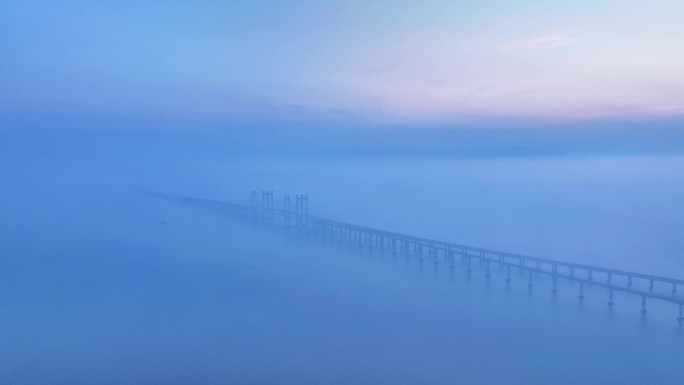 泉州地标泉州湾跨海大桥平流雾日落云海黄昏