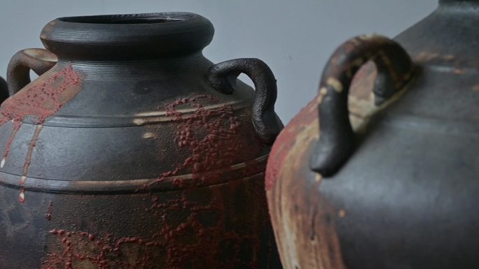 陶瓷罐，工艺品，陶瓷制造，酒罐
