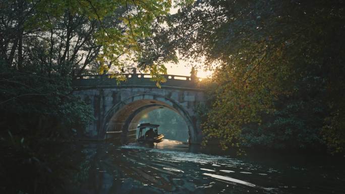 圆拱桥夕阳 杨公堤