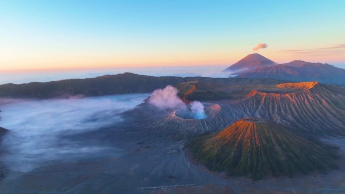 孤独星球布罗莫火山风光