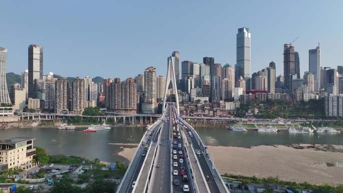 重庆千厮门嘉陵江大桥航拍