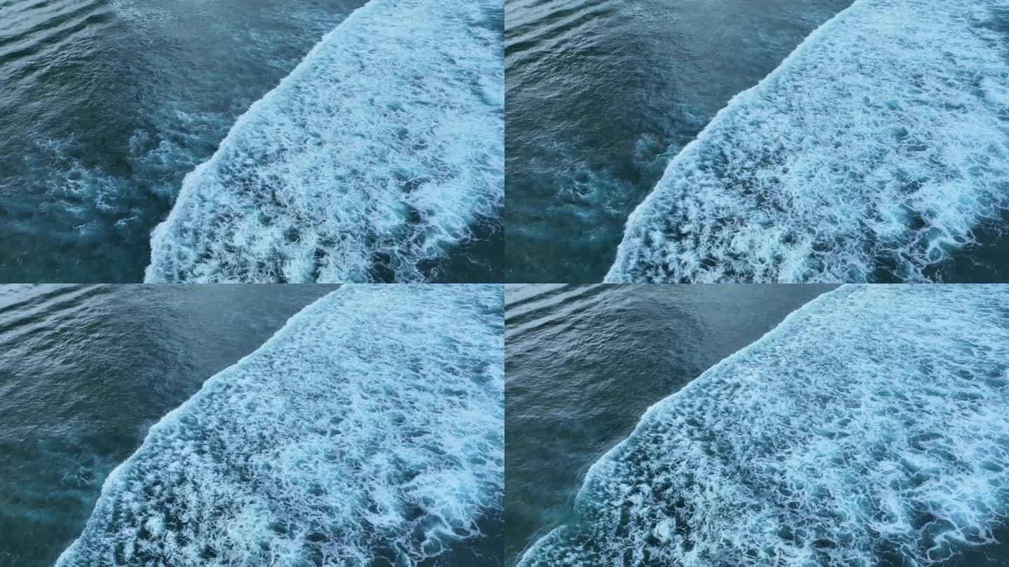 4k航拍下大海中的波浪