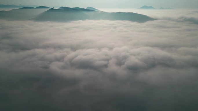 航拍云海意境风景