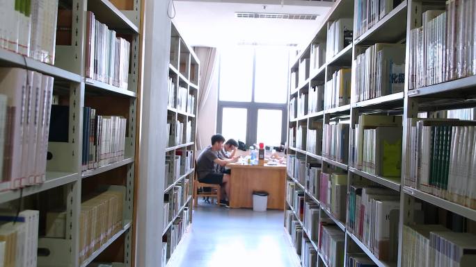 图书馆大学生学习空镜