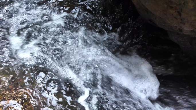 4K山间溪水 溪流