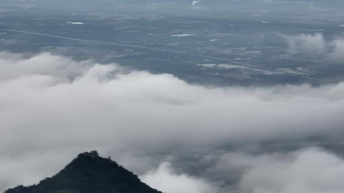 航拍西安地标秦岭终南山南五台日落火烧云