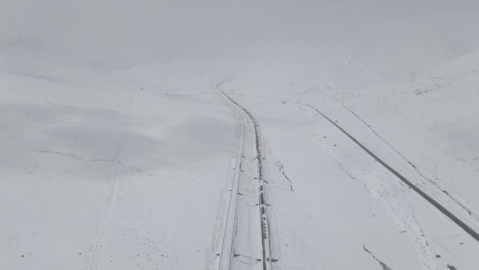 青海海南兴海 青藏公路鄂拉山雪灾4K航拍