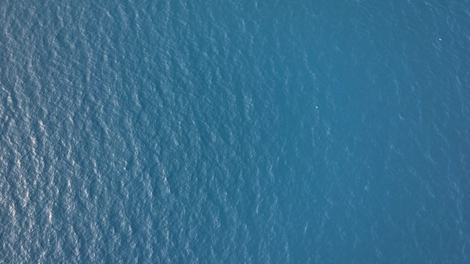 蔚蓝的海平面