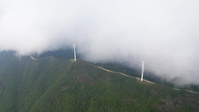 罗定风车山