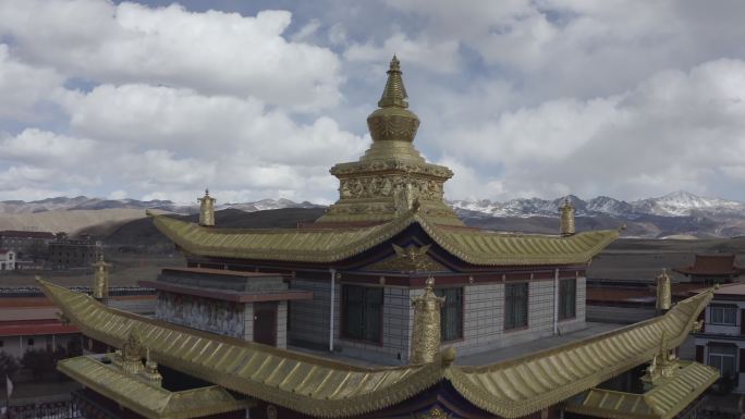 甘孜 32   雪山 寺庙  冬季