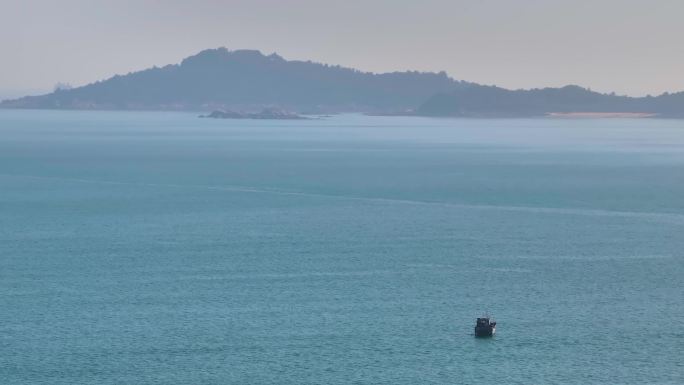 东海大海海边海水海浪沙滩海滩航拍风景唯美