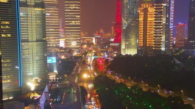 上海市外滩陆家嘴高楼大厦摩天大楼车流夜晚