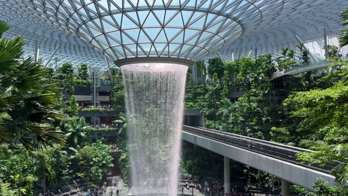 新加坡樟宜机场分镜头10