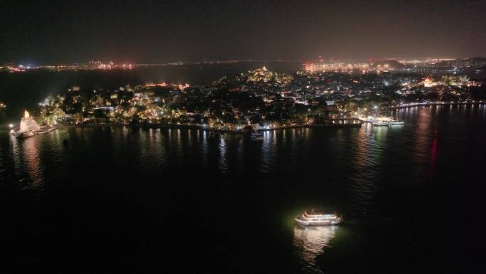 厦门思明区鼓浪屿航拍郑成功雕像夜晚夜景福