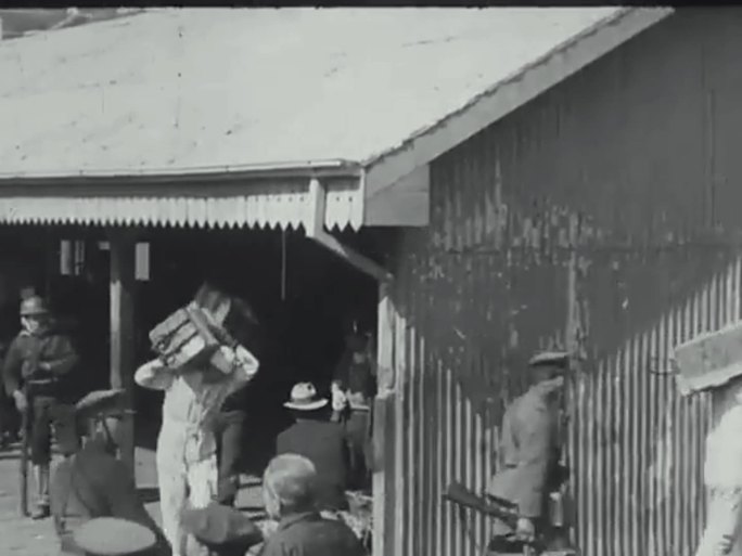 1932年日军第九师团进驻上海 淞沪会战