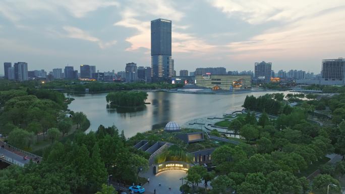 上海保利大剧院疁城之瞳远香湖嘉定夜景航拍