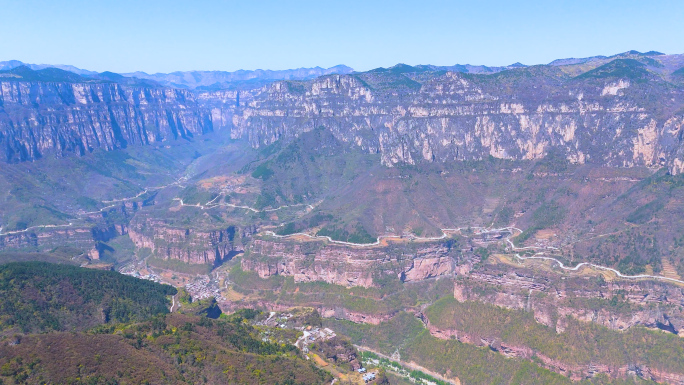 巍峨太行山盘山路自然风光合集