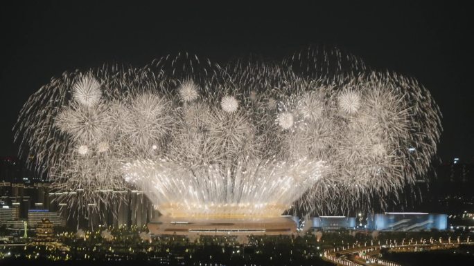 成都市大运会东安湖开幕式烟花