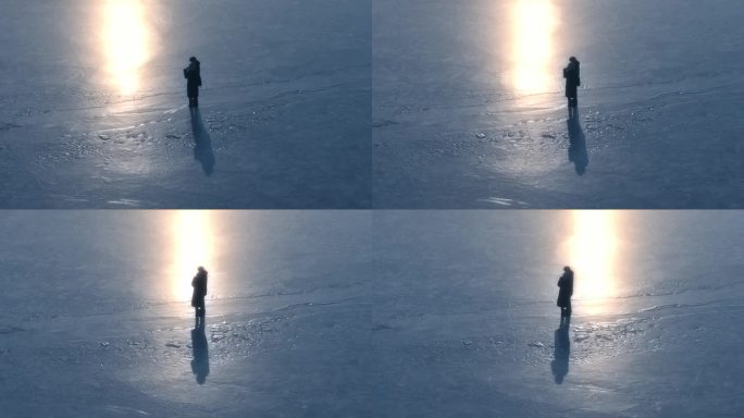 冰面上的情侣