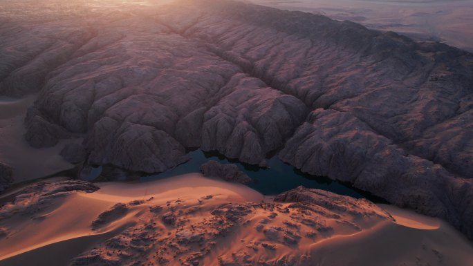 银川 沙漠 阿拉善 隔壁 湖泊 沙漠