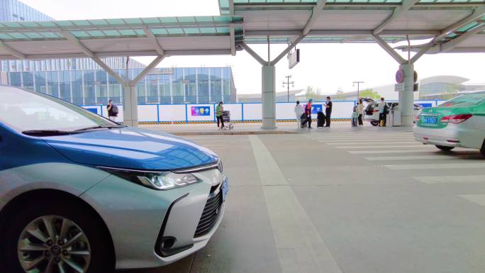 杭州萧山国际机场人群人流延时视频素材
