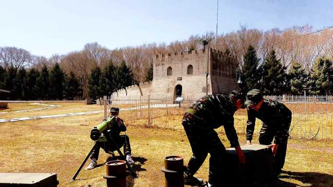 中小学生“国防教育基地”开展研学实践活动