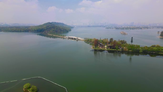 名称：航拍-武汉东湖