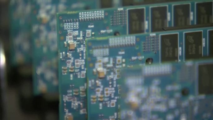 中国的芯片制造产业高科技自动化生产线流水线（选编）