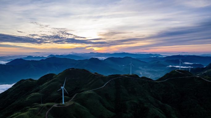 大山 绿美 日出云海 高山日出