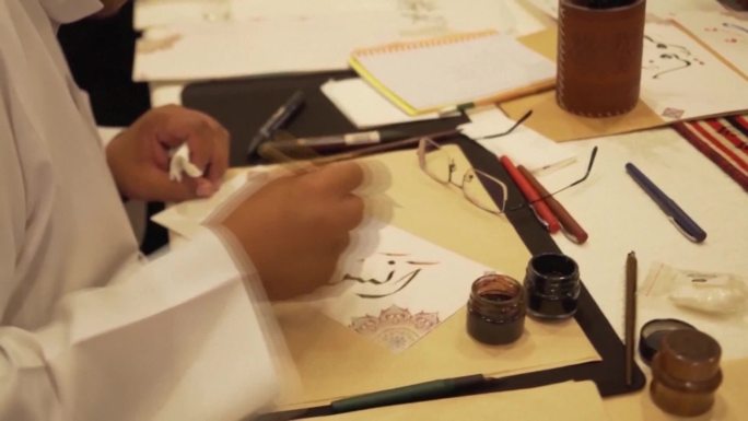 沙特阿拉伯国际友人用中国毛笔写阿拉伯文书法（选编）