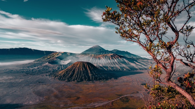 布罗莫火山