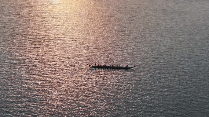 航拍襄阳汉江划龙舟水上运动城市风光