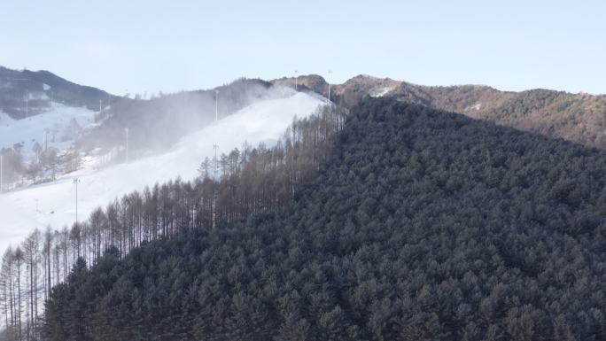 航拍吉林省通化市万峰滑雪场冬季雪季景观