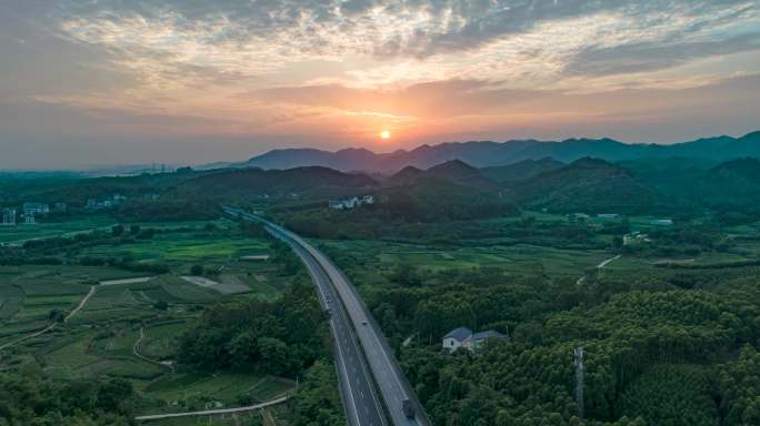 延时摄影太阳下山高速路