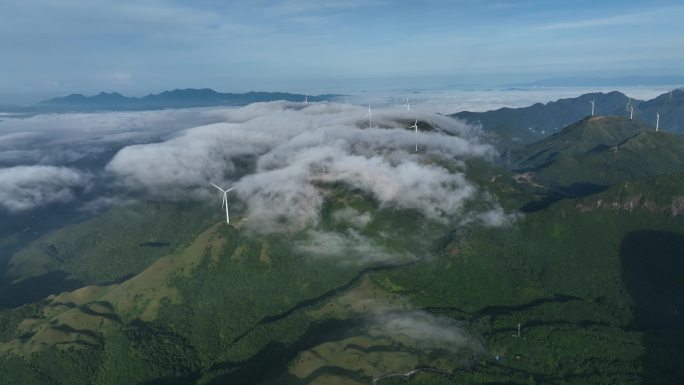 广西岑溪市天龙顶山地公园日出云海4K视频