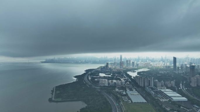 深圳湾暴雨航拍