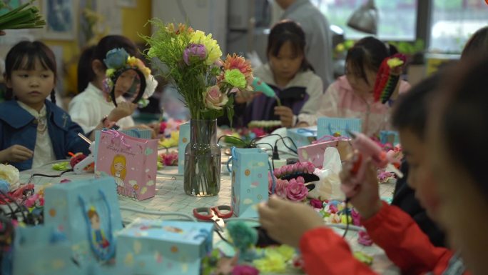 小学生美术手工课簪花课程课堂实录-未调色