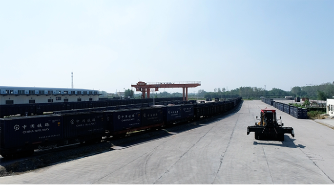 潜江铁路货运站