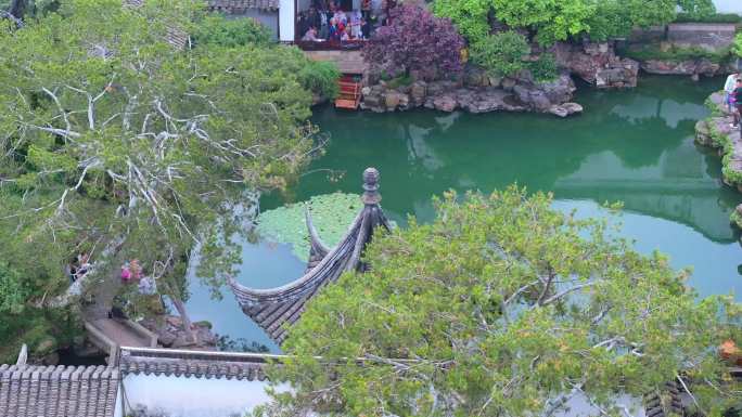 夏天细雨苏州江南姑苏古典园林网师园风景