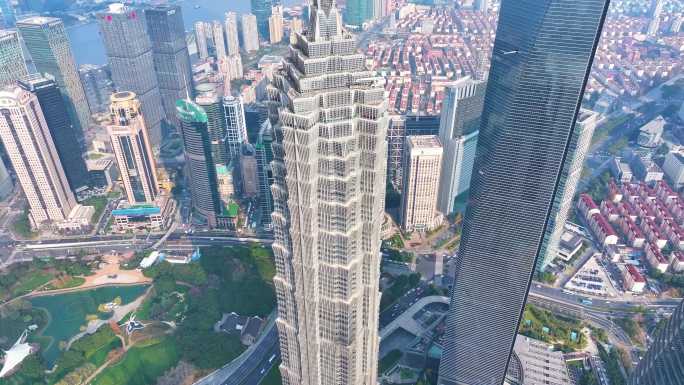 上海浦东新区航拍陆家嘴三件套金茂大厦高楼