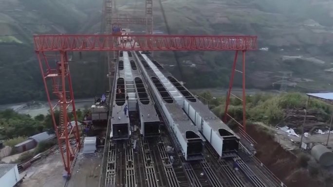 中国云南正在建设中的大桥（合集）