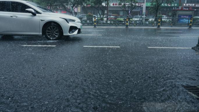 下雨天交通-高速摄影