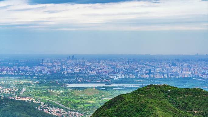 远眺北京海淀区全景古建筑三山五园古今同框