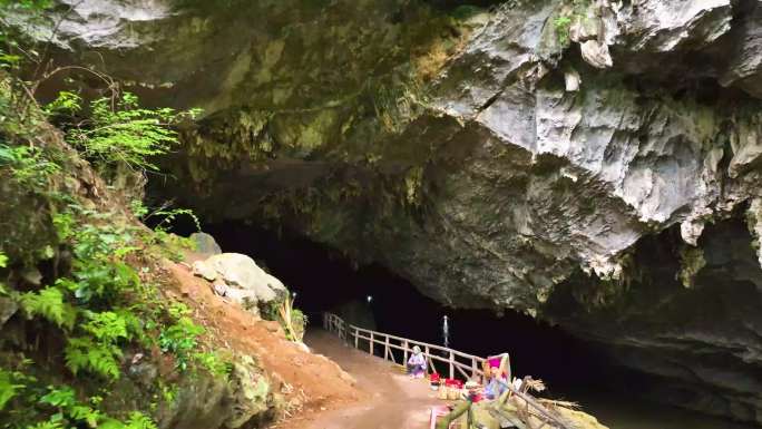 怀集桥头-黑岩、世外桃源风景区