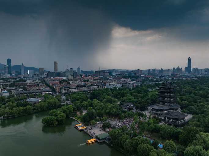 航拍济南暴雨强对流天气延时摄影