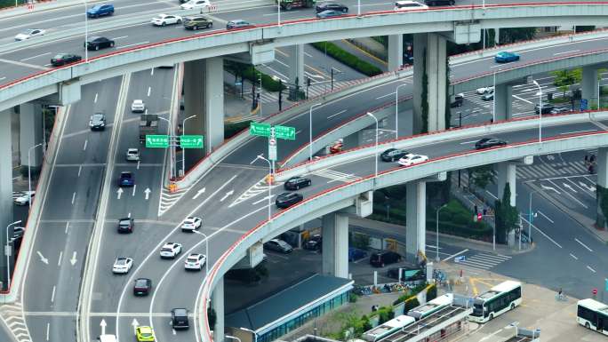 上海市黄浦区黄浦江南浦大桥桥梁汽车车辆车