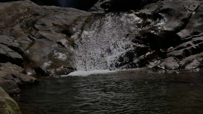 瀑布 水流 山泉水 大自然